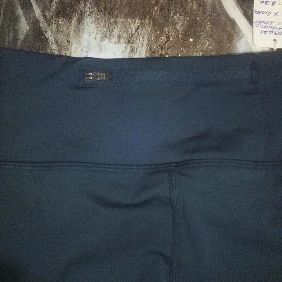 Athletic short for women - Picture 5 of 5